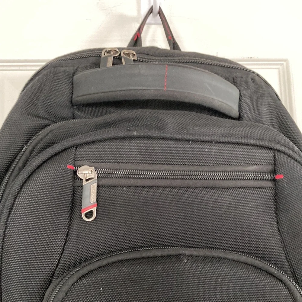 SAMSONITE TRAVEL COMMUTER LAPTOP BACKPACK